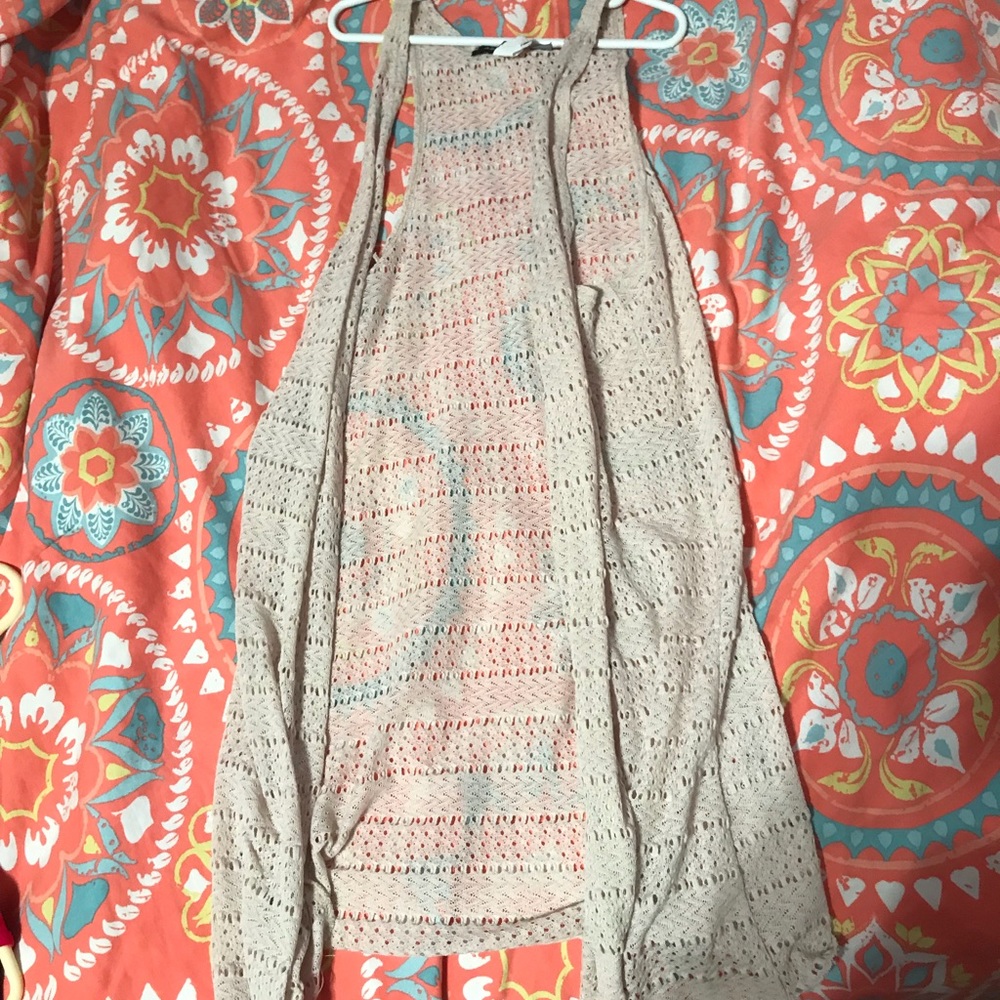 Cute cardigan!!!